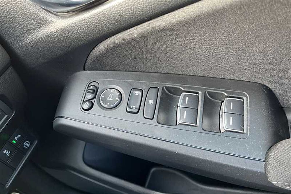 Honda Civic 2.0 EHEV ELEGANCE 5DR CVT