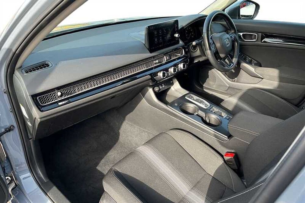 Honda Civic 2.0 EHEV ELEGANCE 5DR CVT