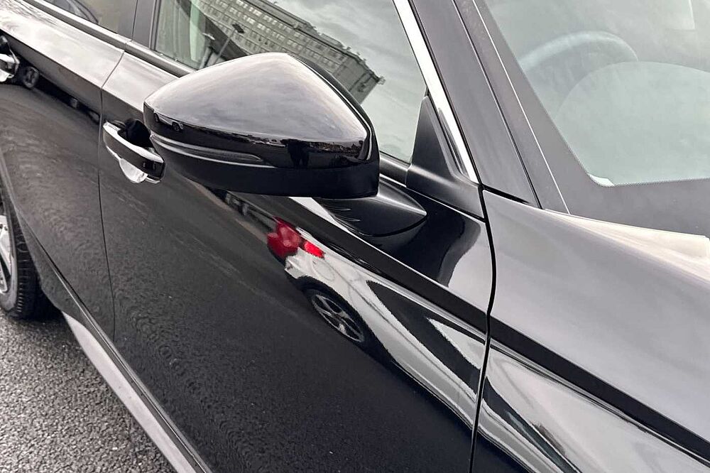 Honda Civic 2.0 eHEV Elegance 5dr CVT