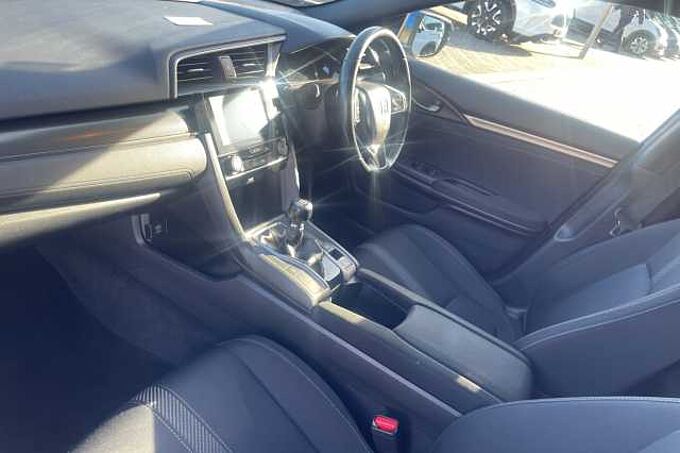 Honda Civic 1.0 VTEC Turbo SR 5dr