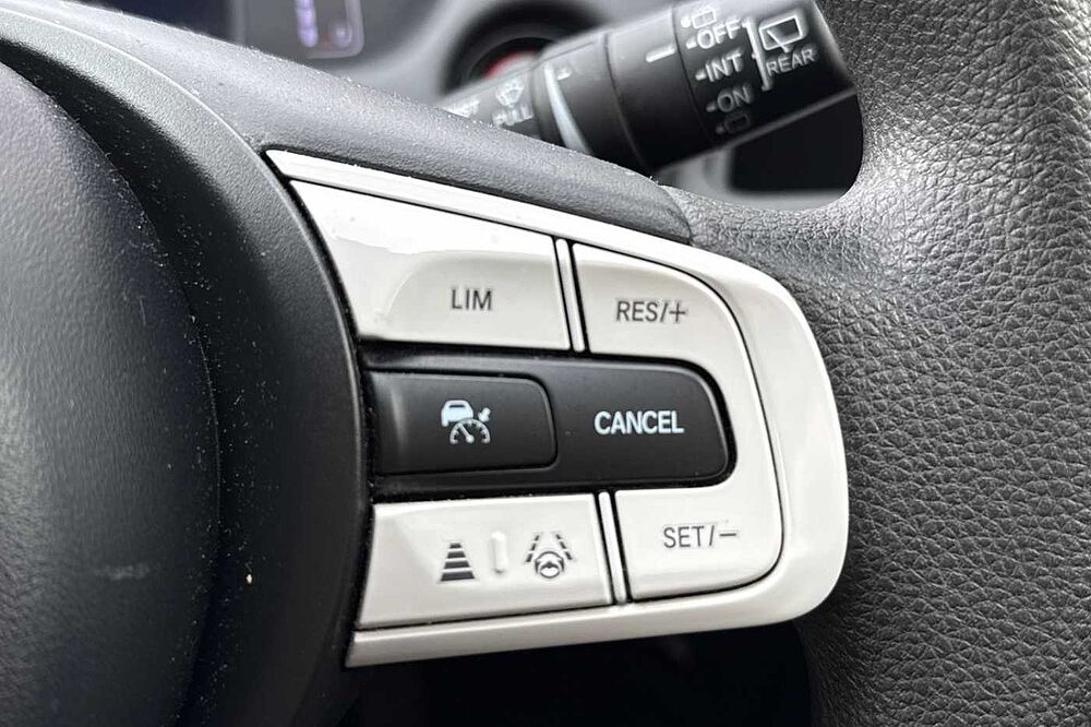 Honda Jazz 1.5 i-MMD Hybrid SR 5dr eCVT