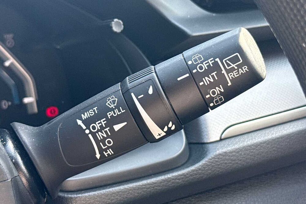 Honda Civic 1.0 VTEC Turbo 126 SE 5dr
