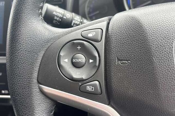 Honda Jazz 1.3 i-VTEC EX Navi 5dr