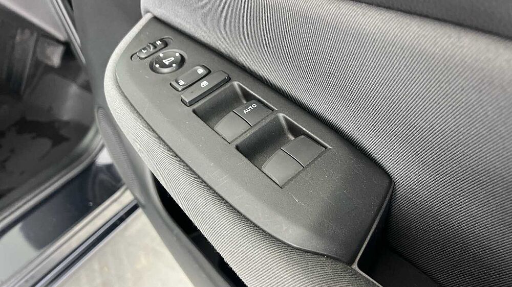 Honda Jazz 1.5 h i-MMD SE Hatchback 5dr Petrol Hybrid eCVT Euro 6 (s/s) (109 ps)