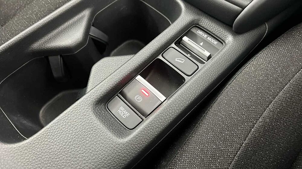 Honda HR-V 1.5 h i-MMD Elegance SUV 5dr Petrol Hybrid CVT Euro 6 (s/s) (131 ps)