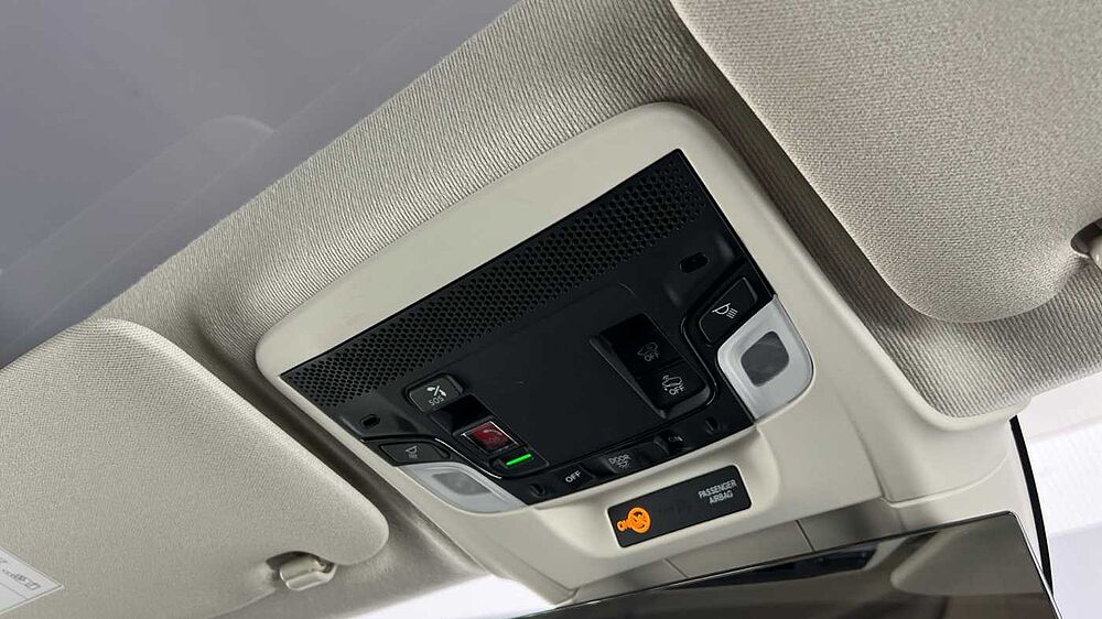 Honda Honda E 35.5kWh Advance Hatchback 5dr Electric Auto (17in Alloy) (154 ps)