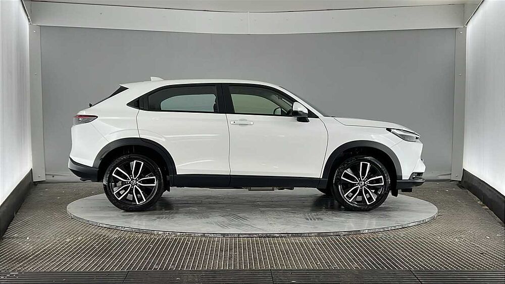 Honda HR-V 1.5 h i-MMD Elegance SUV 5dr Petrol Hybrid CVT Euro 6 (s/s) (131 ps)