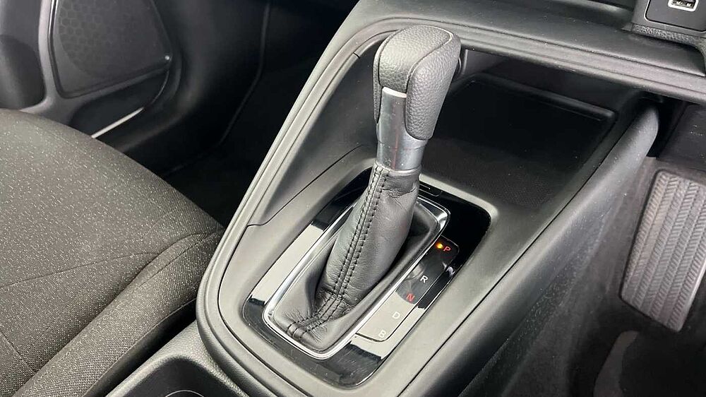 Honda HR-V 1.5 h i-MMD Elegance SUV 5dr Petrol Hybrid CVT Euro 6 (s/s) (131 ps)