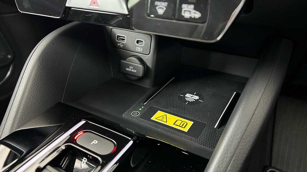 Honda e: Ny1 68.8kWh Advance SUV 5dr Electric Auto (204 ps)