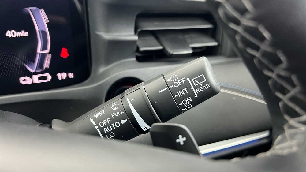 Honda e: Ny1 68.8kWh Elegance SUV 5dr Electric Auto (204 ps)