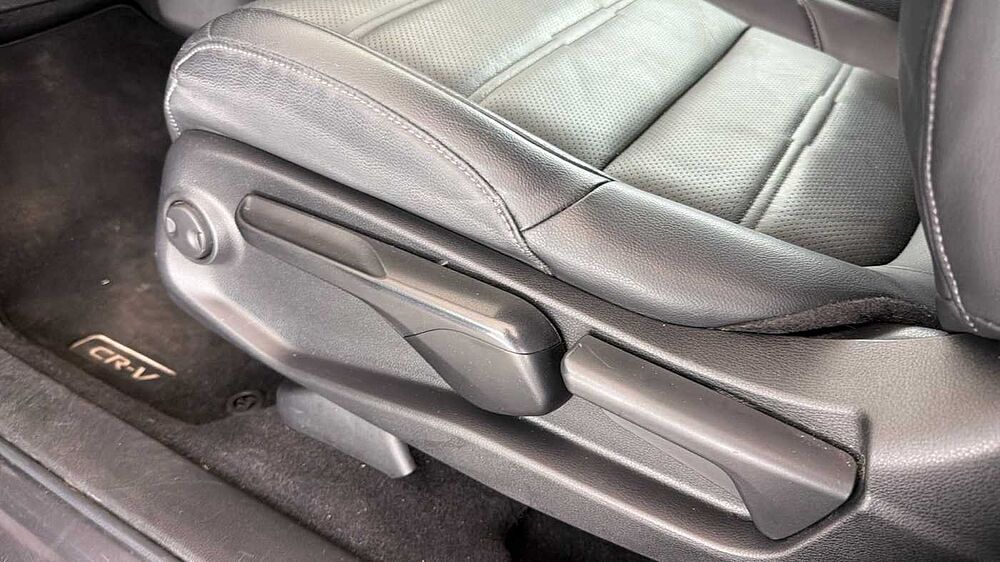 Honda CR-V 2.0 h i-MMD SR SUV 5dr Petrol Hybrid eCVT 4WD Euro 6 (s/s) (184 ps)