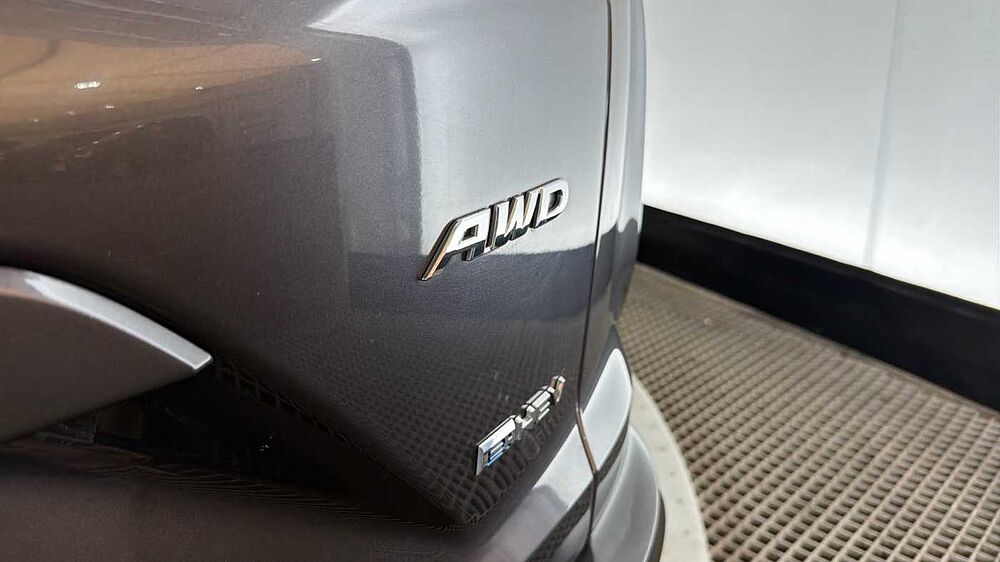 Honda CR-V 2.0 h i-MMD SR SUV 5dr Petrol Hybrid eCVT 4WD Euro 6 (s/s) (184 ps)