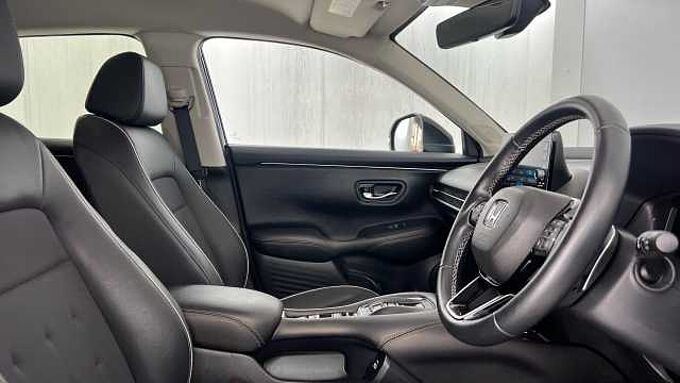 Honda ZR-V 2.0 h i-MMD Sport eCVT Euro 6 (s/s) 5dr