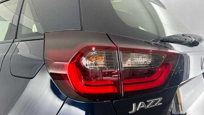 Honda Jazz 1.5 h i-MMD SE Hatchback 5dr Petrol Hybrid eCVT Euro 6 (s/s) (109 ps)