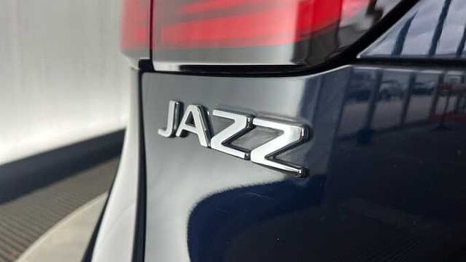 Honda Jazz 1.5 h i-MMD SE Hatchback 5dr Petrol Hybrid eCVT Euro 6 (s/s) (109 ps)