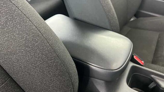 Honda HR-V 1.5 h i-MMD Elegance SUV 5dr Petrol Hybrid CVT Euro 6 (s/s) (131 ps)