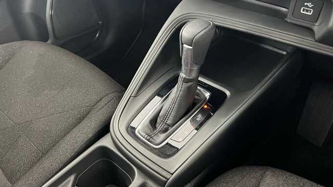 Honda HR-V 1.5 h i-MMD Elegance SUV 5dr Petrol Hybrid CVT Euro 6 (s/s) (131 ps)