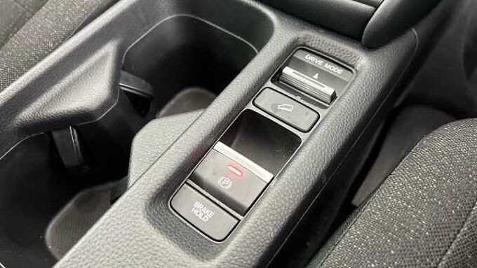 Honda HR-V 1.5 h i-MMD Elegance SUV 5dr Petrol Hybrid CVT Euro 6 (s/s) (131 ps)
