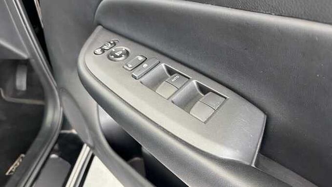 Honda Jazz 1.5 h i-MMD SR Hatchback 5dr Petrol Hybrid eCVT Euro 6 (s/s) (107 ps)