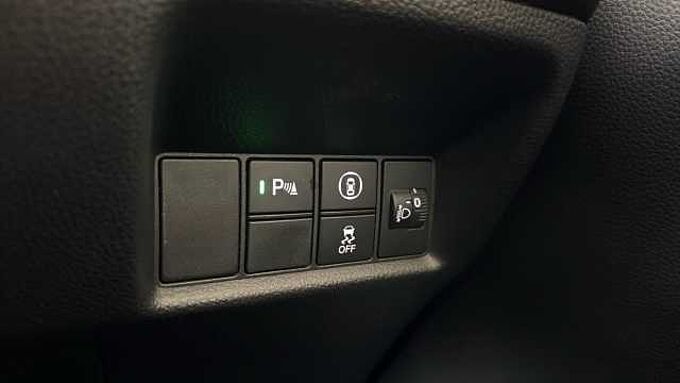 Honda Jazz 1.5 h i-MMD SR Hatchback 5dr Petrol Hybrid eCVT Euro 6 (s/s) (107 ps)
