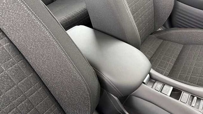 Honda ZR-V 2.0 eHEV Elegance 5dr CVT Estate