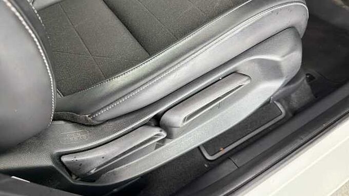Honda HR-V 1.5 h i-MMD Advance SUV 5dr Petrol Hybrid CVT Euro 6 (s/s) (131 ps)