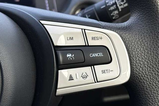 Honda Jazz 1.5 i-MMD Hybrid SE 5dr eCVT