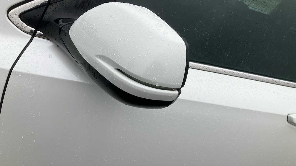 Honda CR-V 2.0 i-MMD Hybrid SE 2WD 5dr eCVT Hybrid Estate