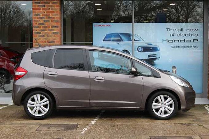 Honda Jazz 1.4 i-VTEC ES Plus 5-Door