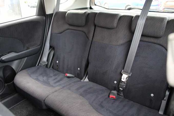 Honda Jazz 1.4 i-VTEC ES Plus 5-Door