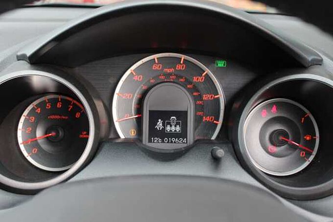 Honda Jazz 1.4 i-VTEC ES Plus 5-Door