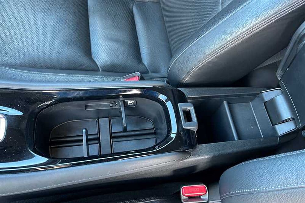 Honda HR-V 1.5 I-VTEC EX 5DR