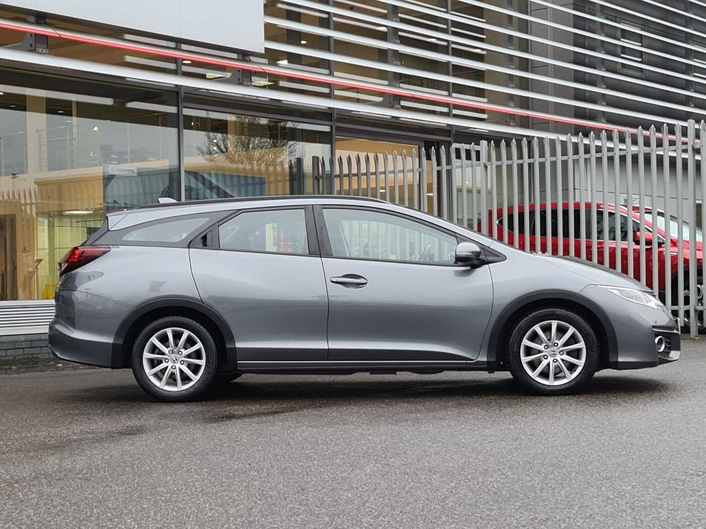 Used Honda Civic Tourer Estate: Buy Approved Second-Hand Models Here