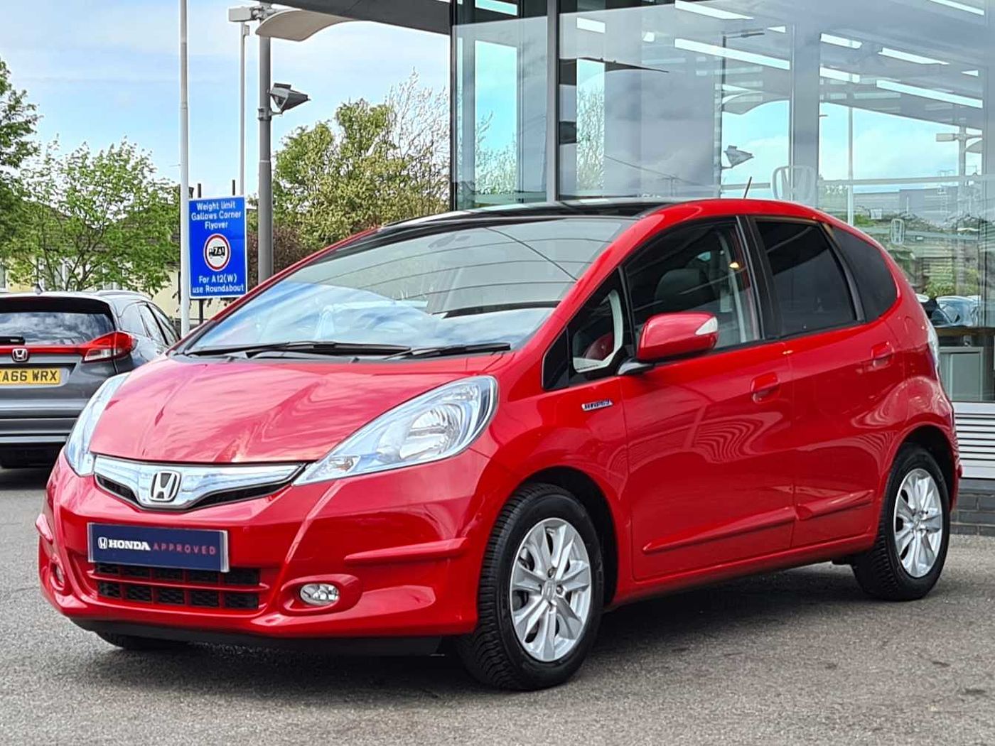 Used Honda Jazz Hybrid Version Buy Approved SecondHand Models Here