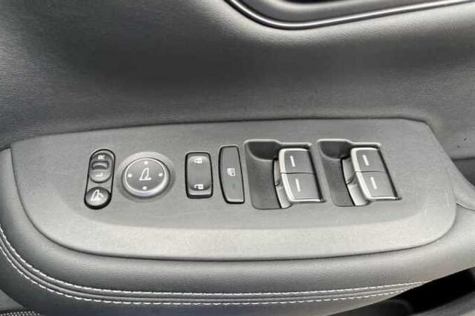 Honda ZR-V 2.0 EHEV ELEGANCE 5DR CVT