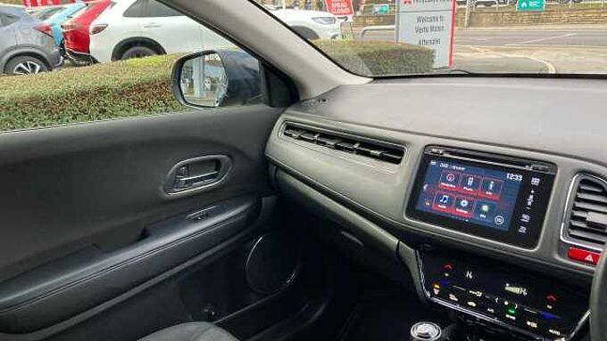 Honda HR-V 1.5 i-VTEC SE Navi 5dr Petrol Hatchback