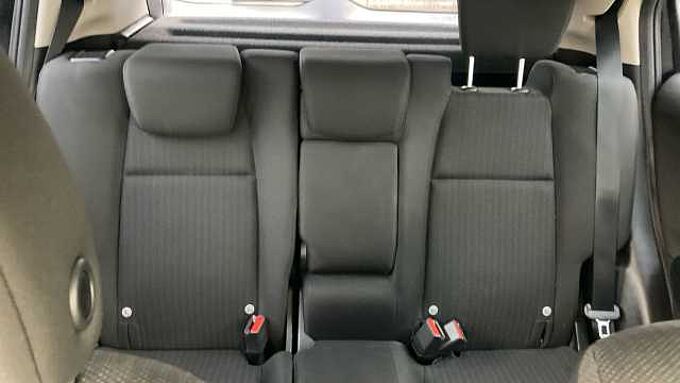 Honda HR-V 1.5 i-VTEC SE Navi 5dr Petrol Hatchback