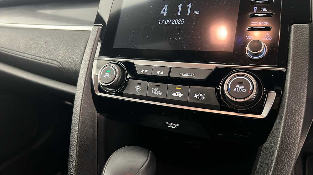 Honda Civic 1.0 VTEC Turbo 126 SR 5dr CVT