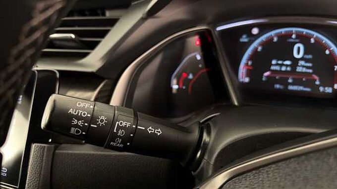 Honda Civic 1.5 VTEC Turbo Sport 5dr