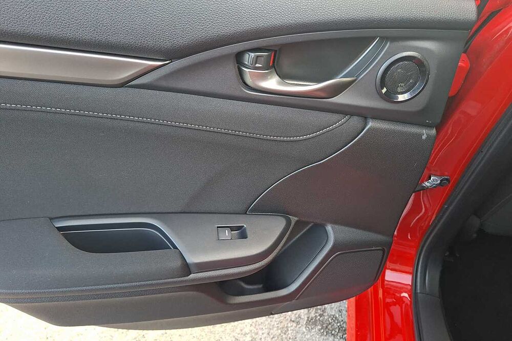 Honda Civic 1.0 VTEC Turbo 126 SR 5dr CVT