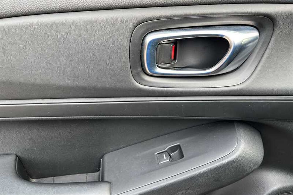 Honda HR-V 1.5 EHEV ELEGANCE 5DR CVT