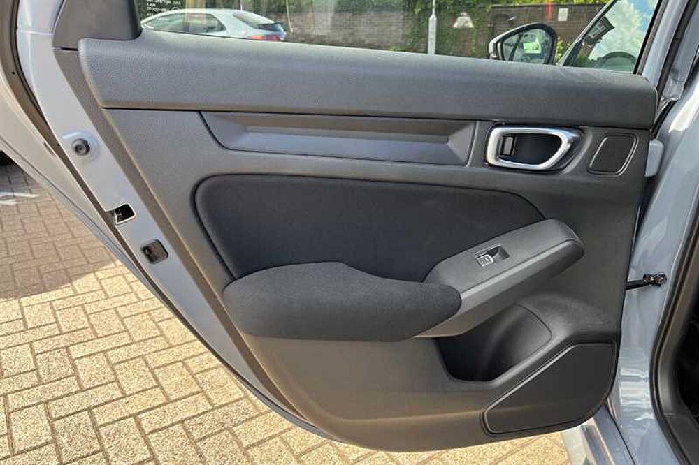 Honda Civic 2.0 eHEV Elegance 5dr CVT
