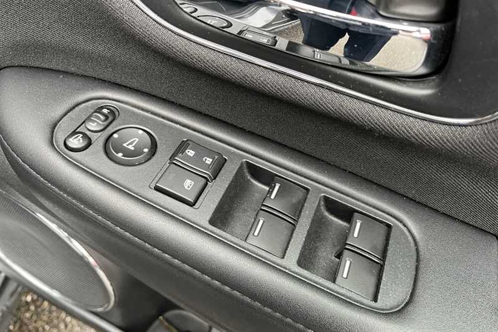 Honda HR-V 1.5 I-VTEC SE CVT 5DR