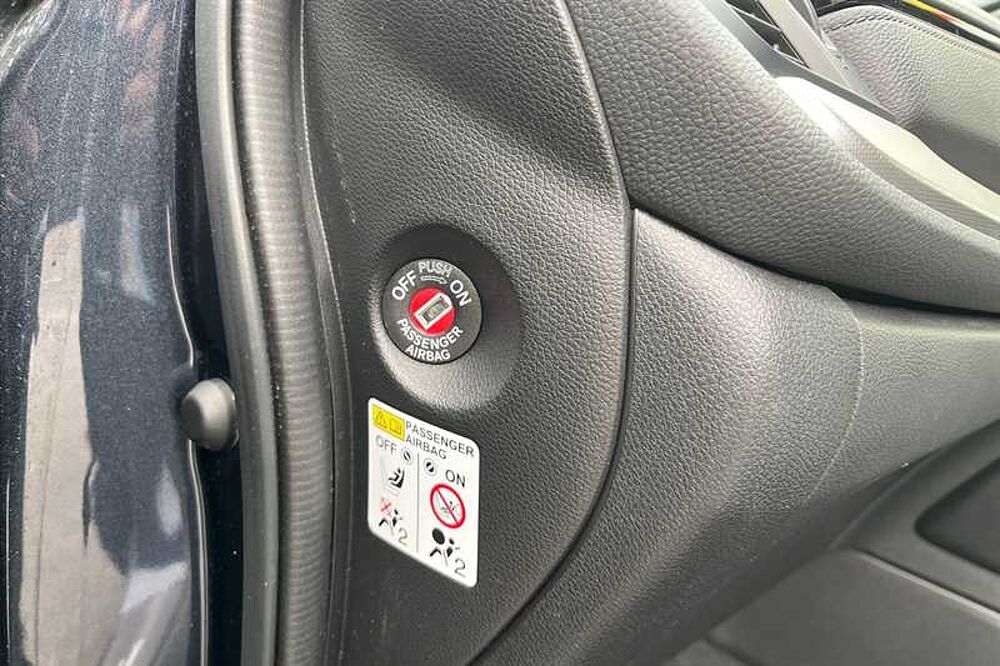 Honda Cr-v 2.0 i-MMD Hybrid SR 2WD 5dr eCVT