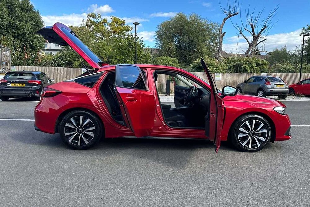 Honda Civic 2.0 eHEV Elegance 5dr CVT