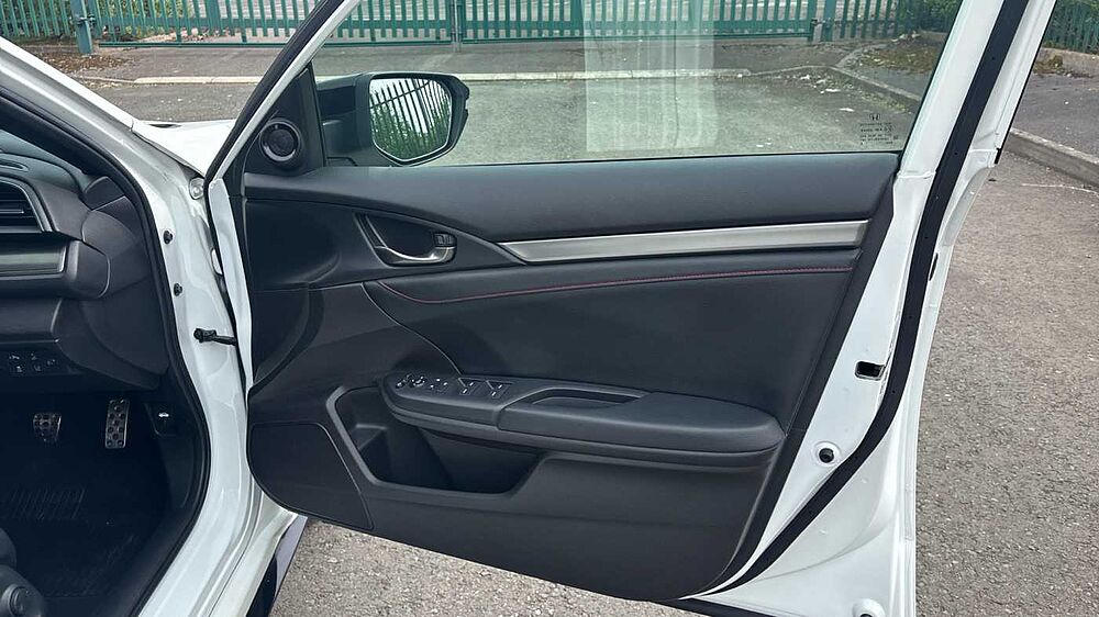 Honda Civic 1.0 VTEC Turbo 126 Sport Line 5dr