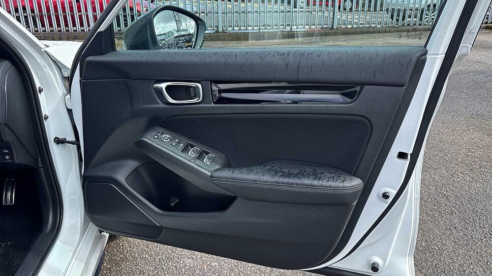 Honda Civic 2.0 eHEV Sport 5dr CVT