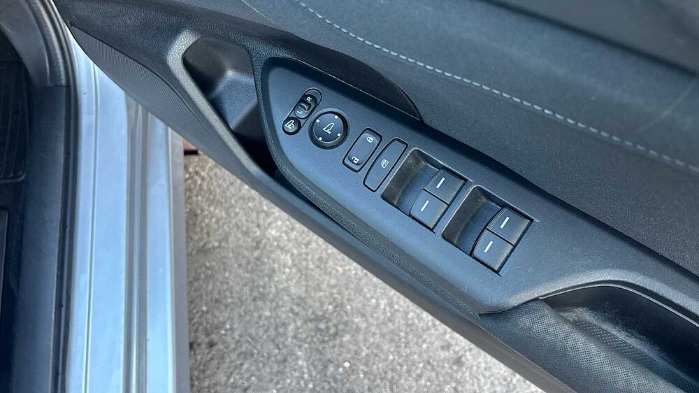 Honda Civic 1.0 VTEC Turbo 126 SR 5dr