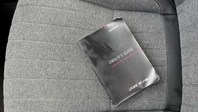 Honda Jazz 1.5 i-MMD Hybrid SR 5dr eCVT