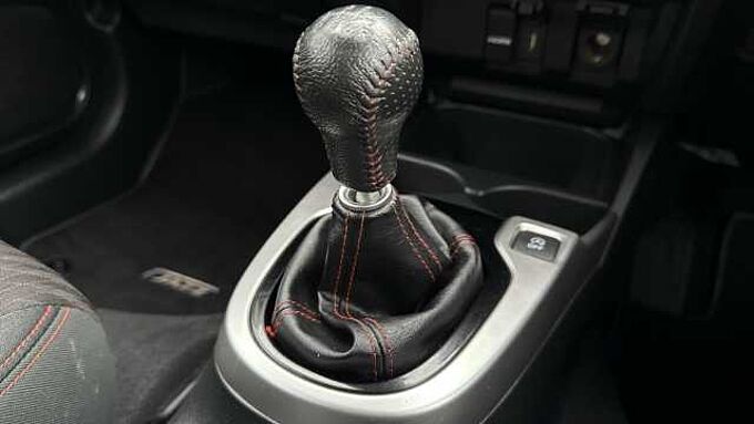 Honda Jazz 1.5 i-VTEC Sport Navi 5dr